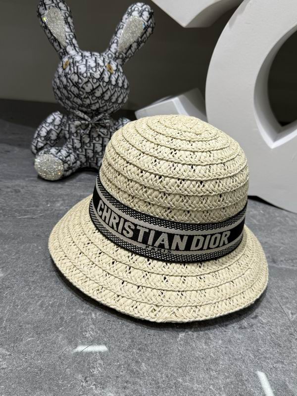 Dior top hat dx121